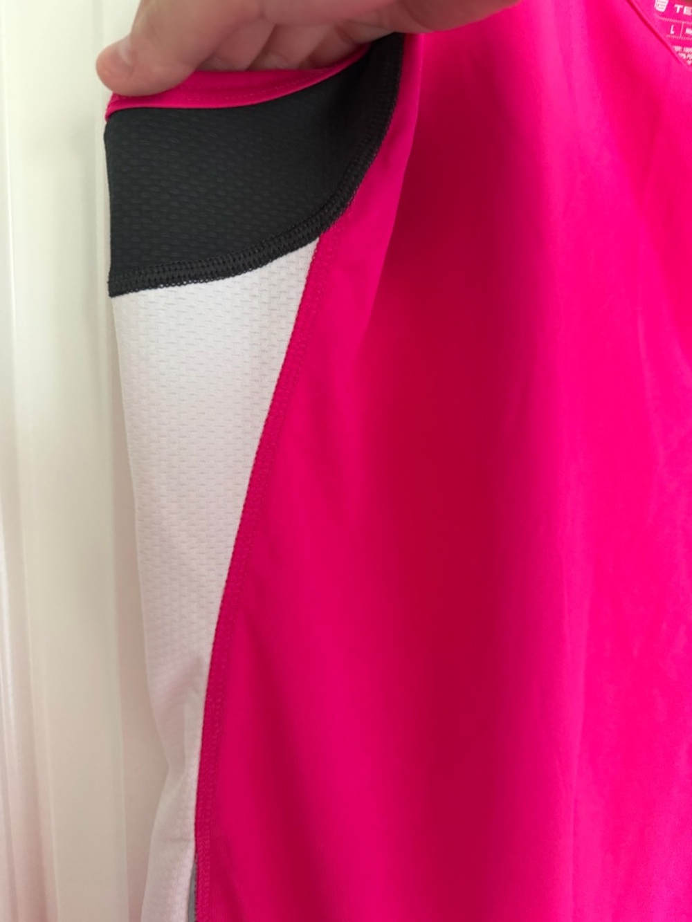 tek gear Hot Pink Performance Tank with White & Black Mesh Breathable Sides - Picture 4 of 5